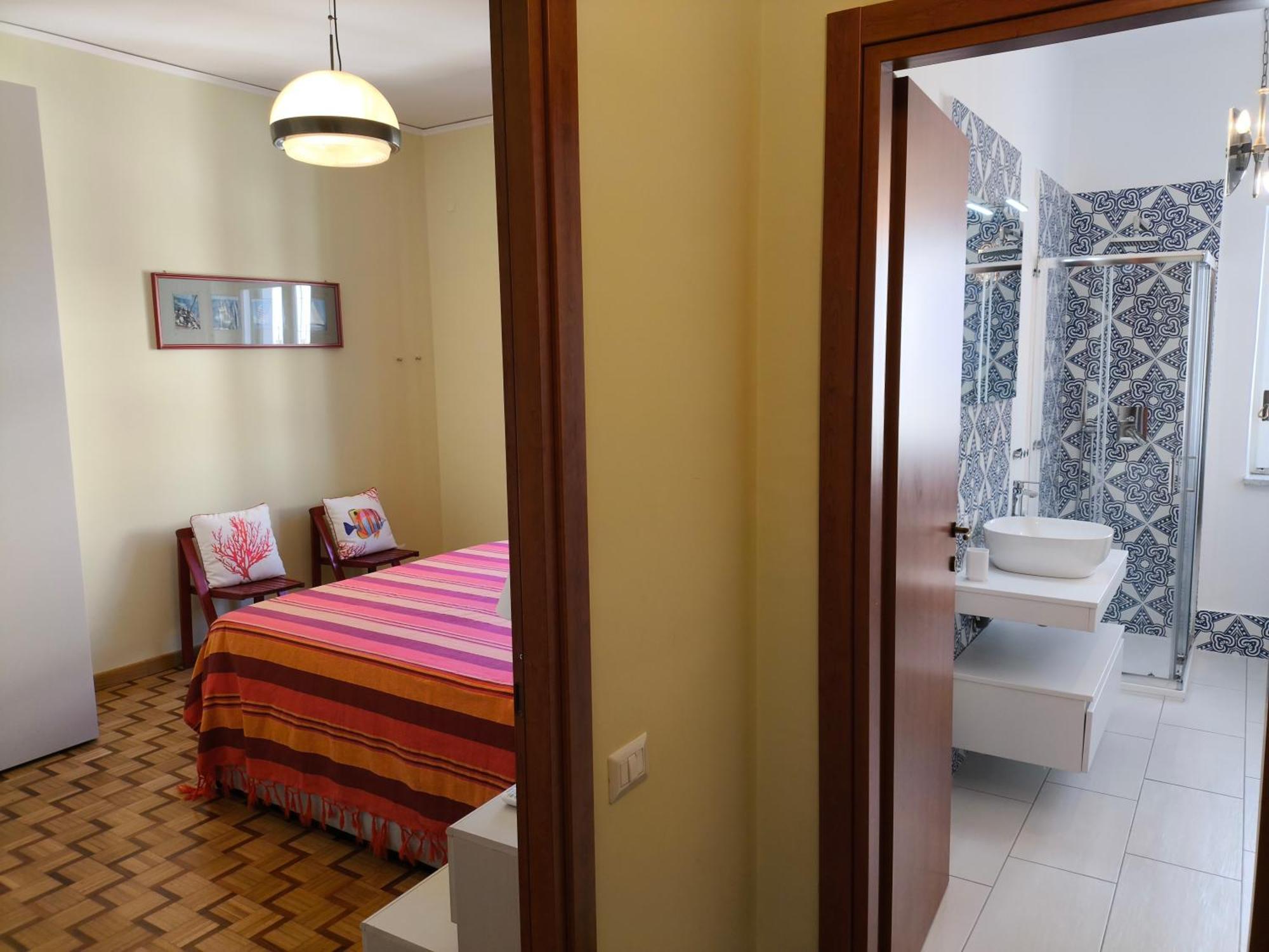 Casa Mar - Elegant Apartment With Pool And Panoramic Terrace In The Heart Of Sorrento Eksteriør billede