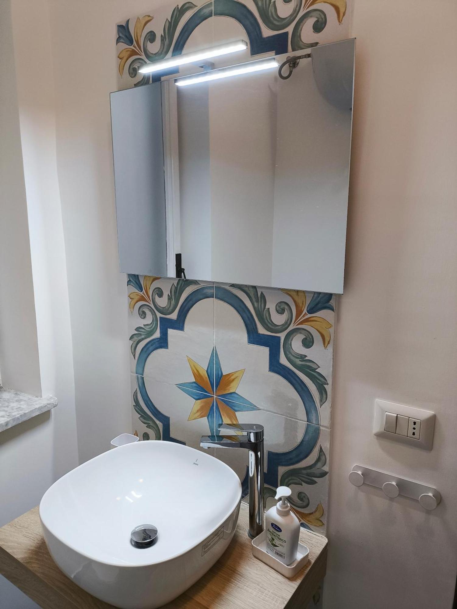Casa Mar - Elegant Apartment With Pool And Panoramic Terrace In The Heart Of Sorrento Eksteriør billede