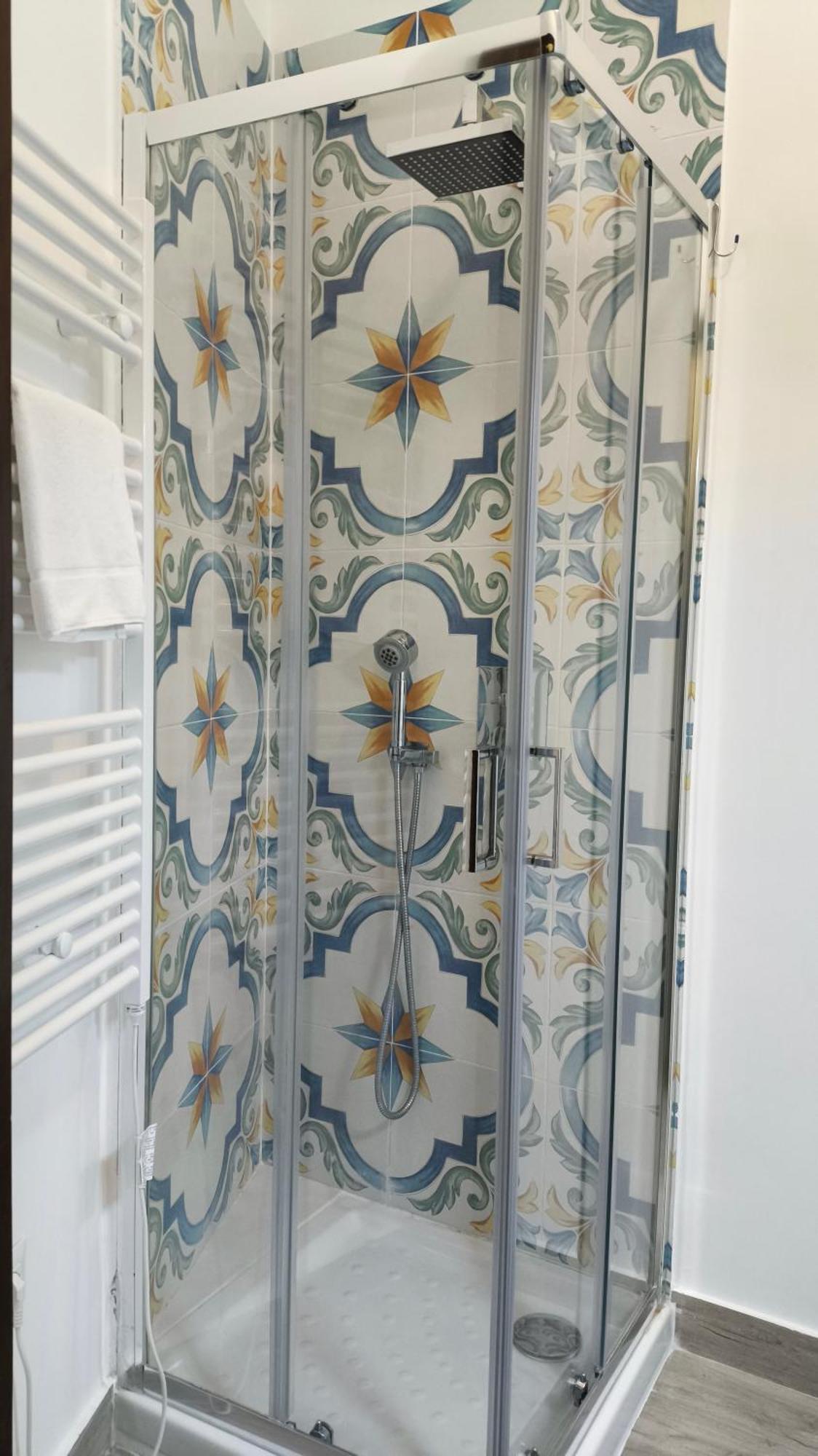 Casa Mar - Elegant Apartment With Pool And Panoramic Terrace In The Heart Of Sorrento Eksteriør billede