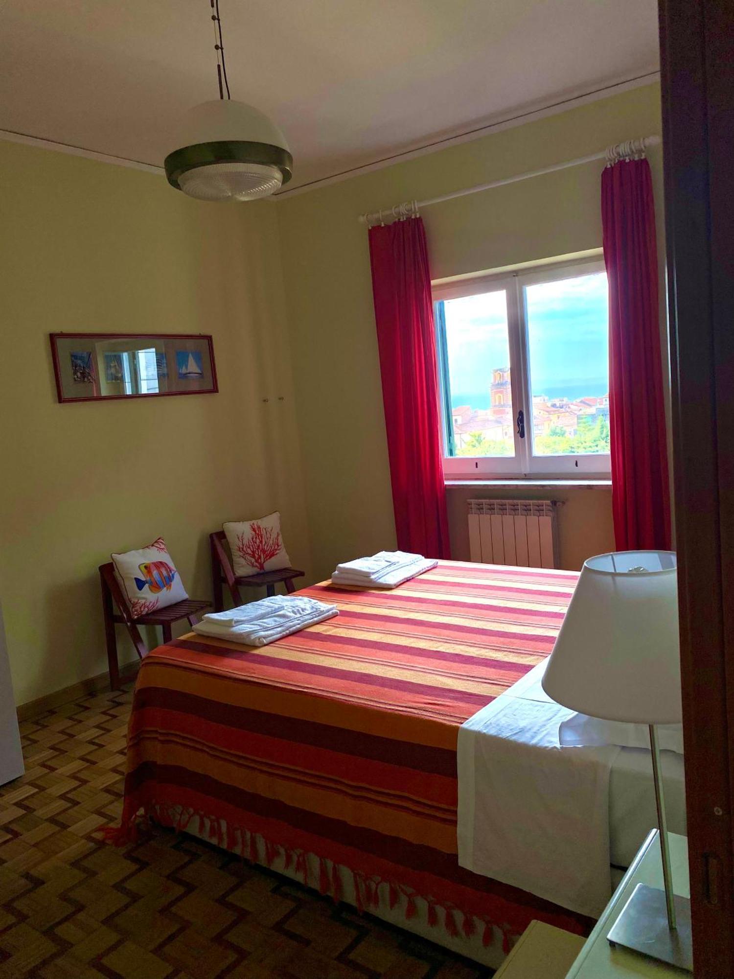 Casa Mar - Elegant Apartment With Pool And Panoramic Terrace In The Heart Of Sorrento Eksteriør billede